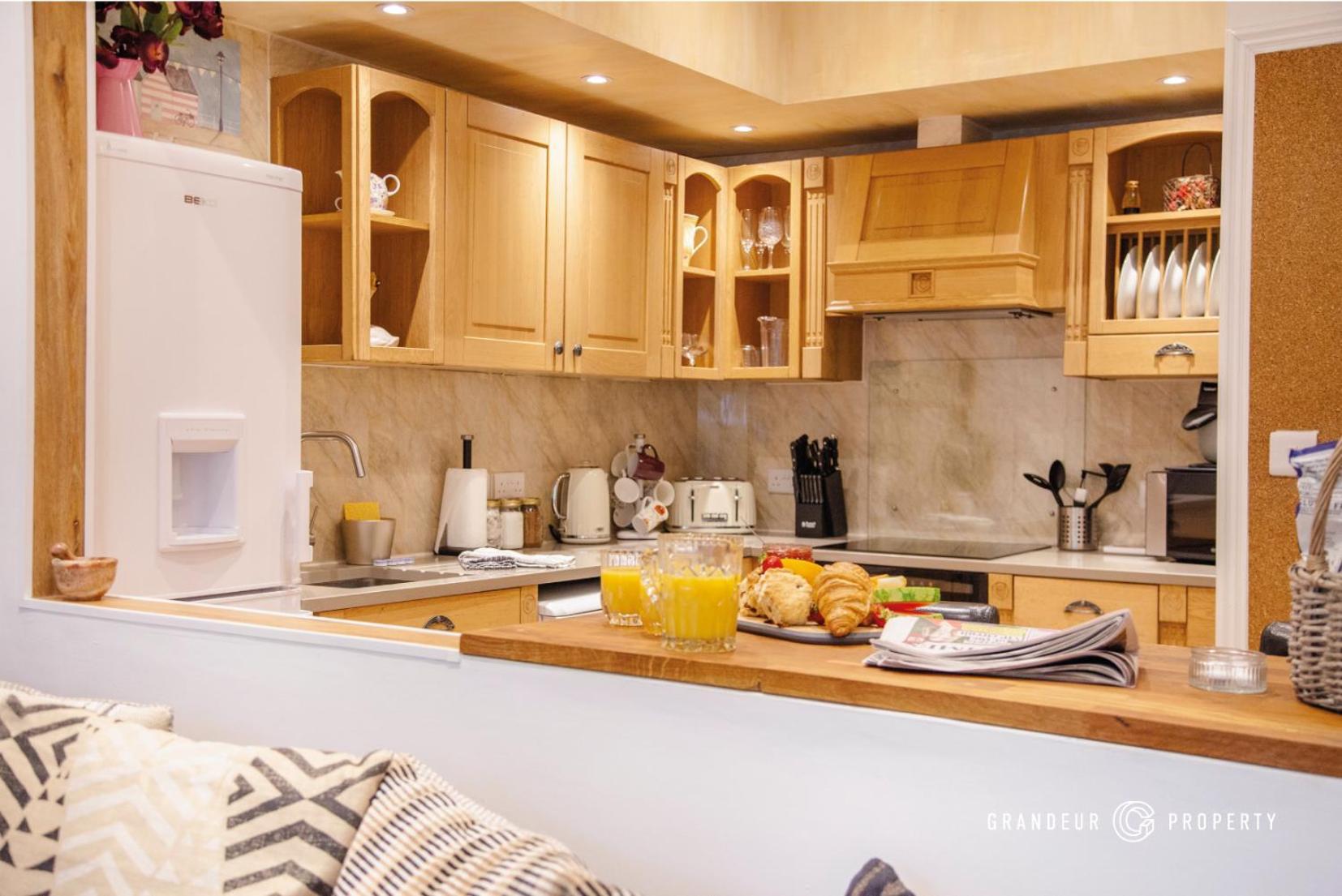 Treetop Suite By Grandeur Property Bournemouth Buitenkant foto