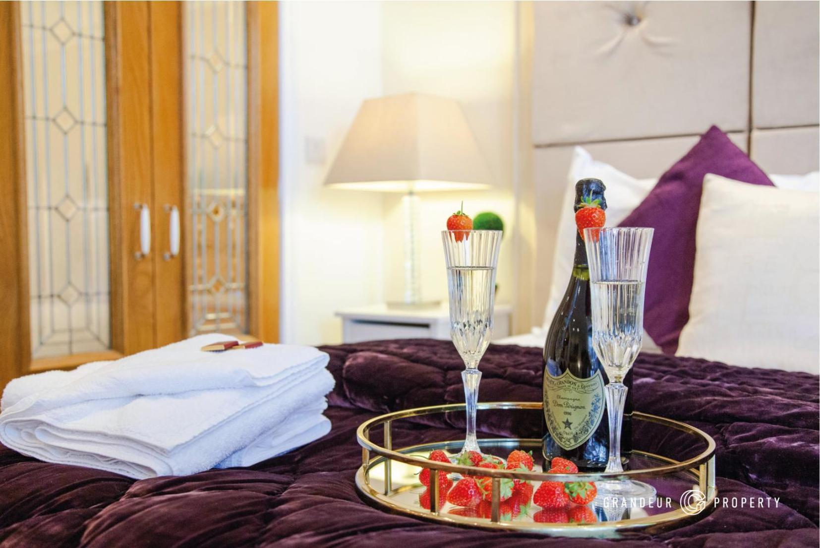 Treetop Suite By Grandeur Property Bournemouth Buitenkant foto